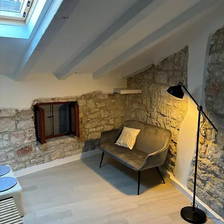 Onethreefive Apartment