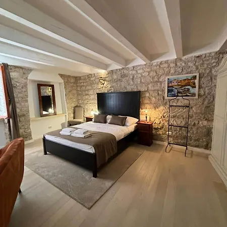Apartman Onethreefive *